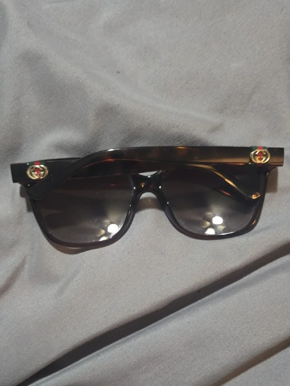 Gucci Women's Brown Tortoiseshell Oversized Sunglasses